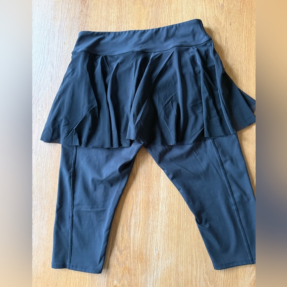 EleVen by Venus Williams Black Activewear - Picture 2 of 5